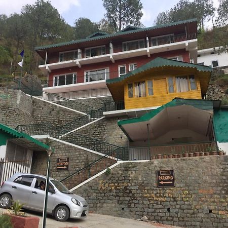 Safarmaina Resort Kasauli Exterior foto