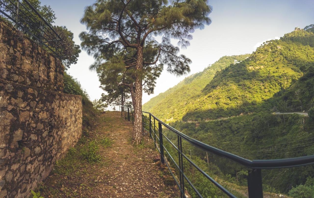 Safarmaina Resort Kasauli Exterior foto