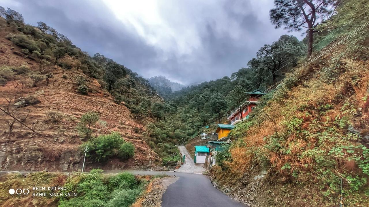 Safarmaina Resort Kasauli Exterior foto